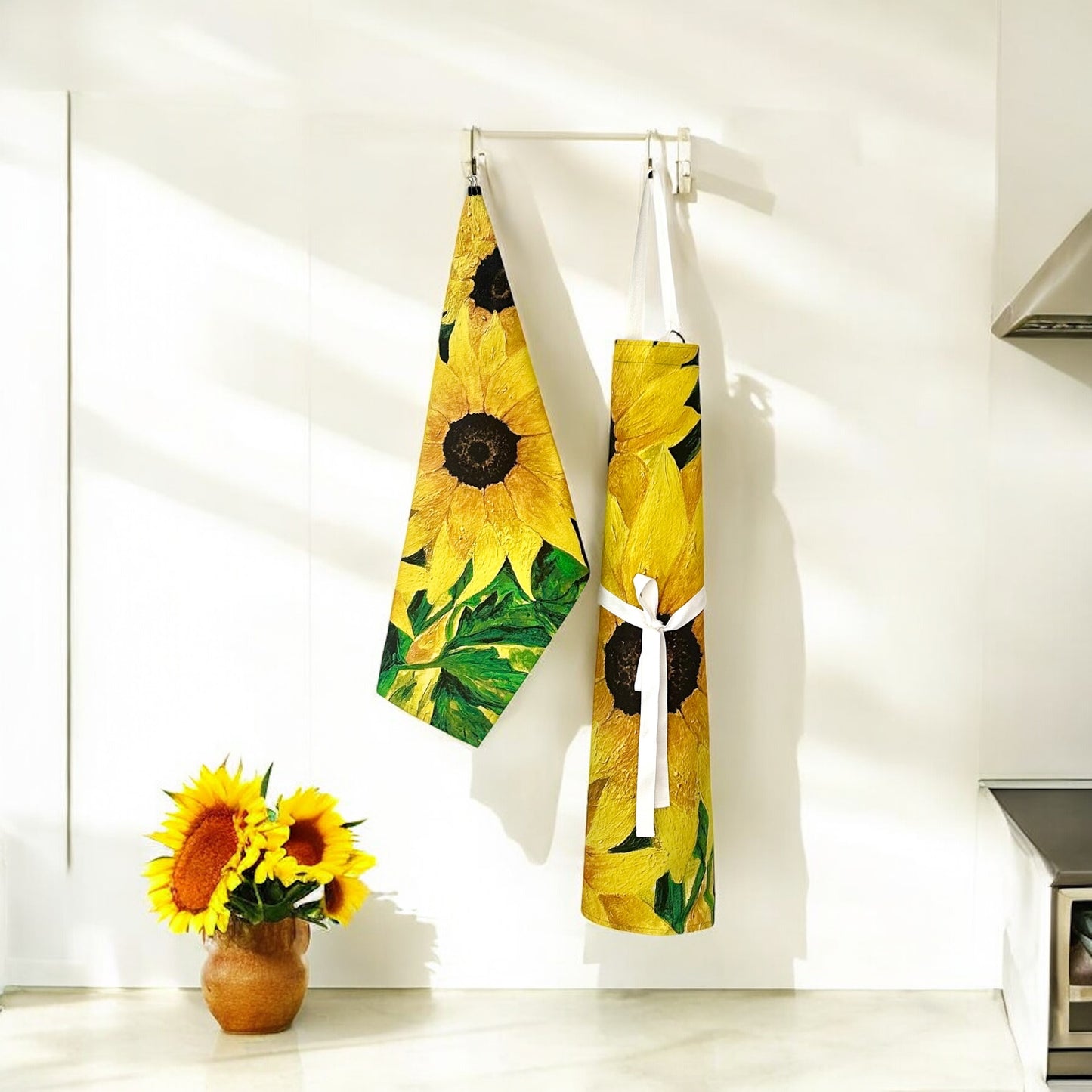 'Titan' Sunflower Apron
